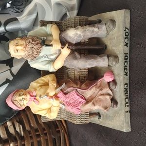 5/$20 Grandparents Figurine